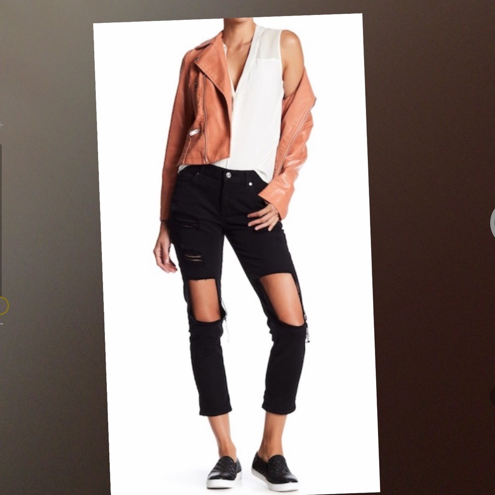NWT , sz 29, 7 for all Mankind “Josefina” jeans. Woman’s 29.